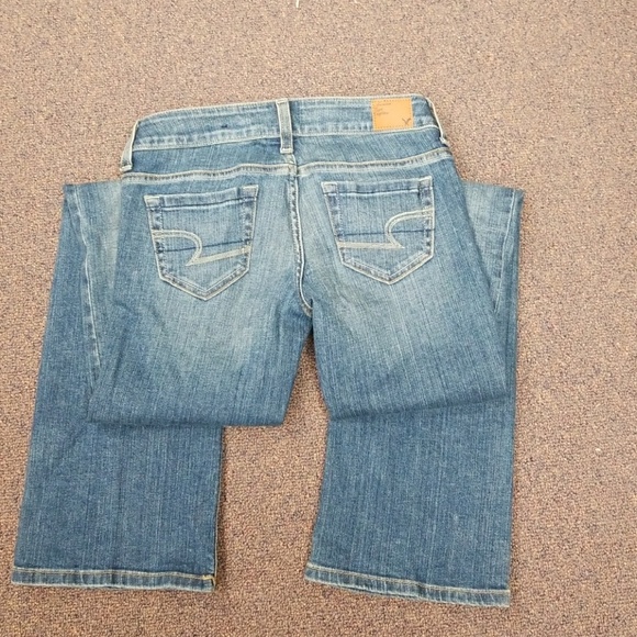 Jeans - Picture 2 of 4